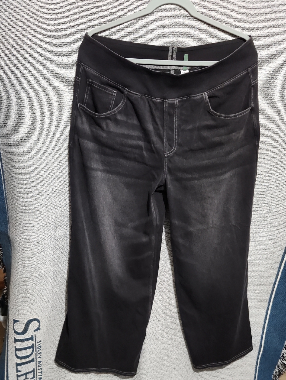 HALARA Black Pull-On Pants